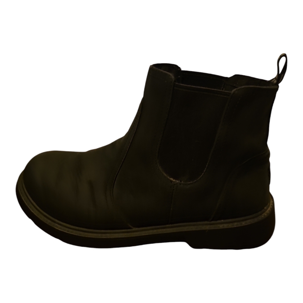 UGG K Bolden Black Leather Weather Fashion Boot
